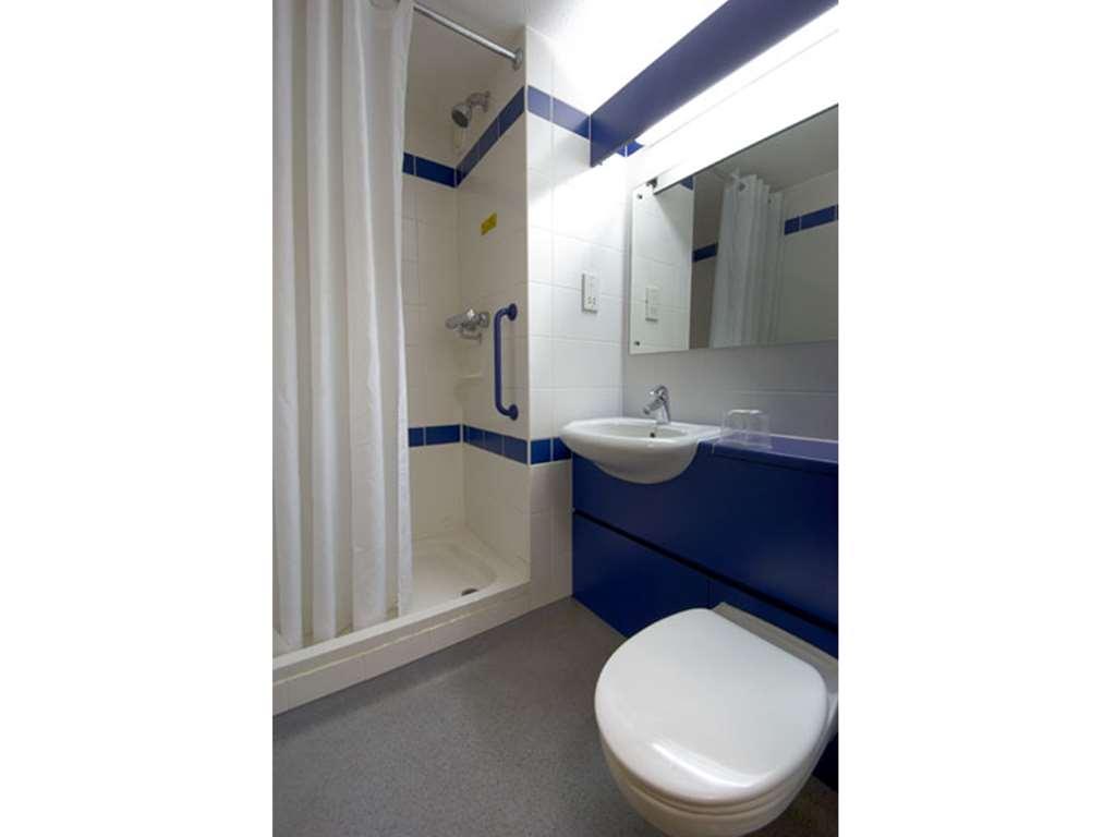 Travelodge Μπάσιλντον Δωμάτιο φωτογραφία