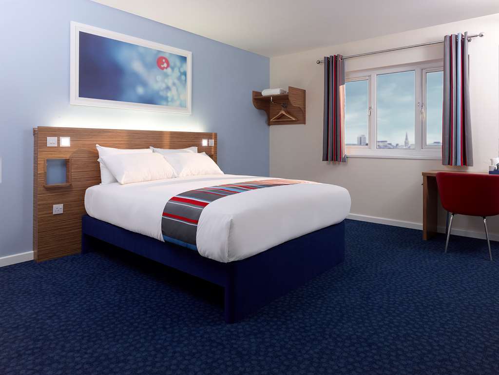 Travelodge Μπάσιλντον Δωμάτιο φωτογραφία