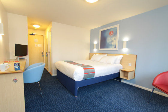 Travelodge Μπάσιλντον Δωμάτιο φωτογραφία